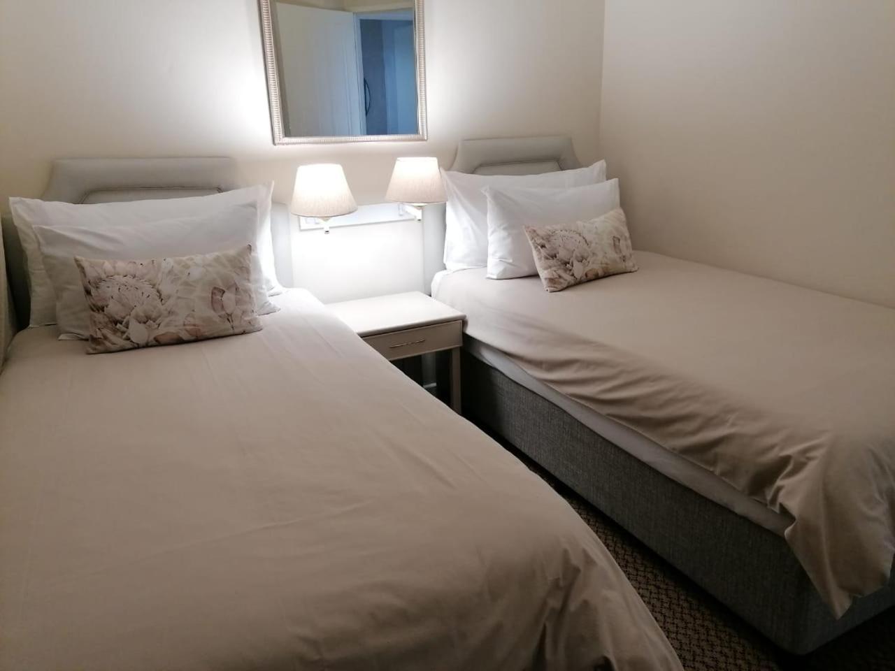 Cape Town Beachfront Apartments At Leisure Bay Extérieur photo