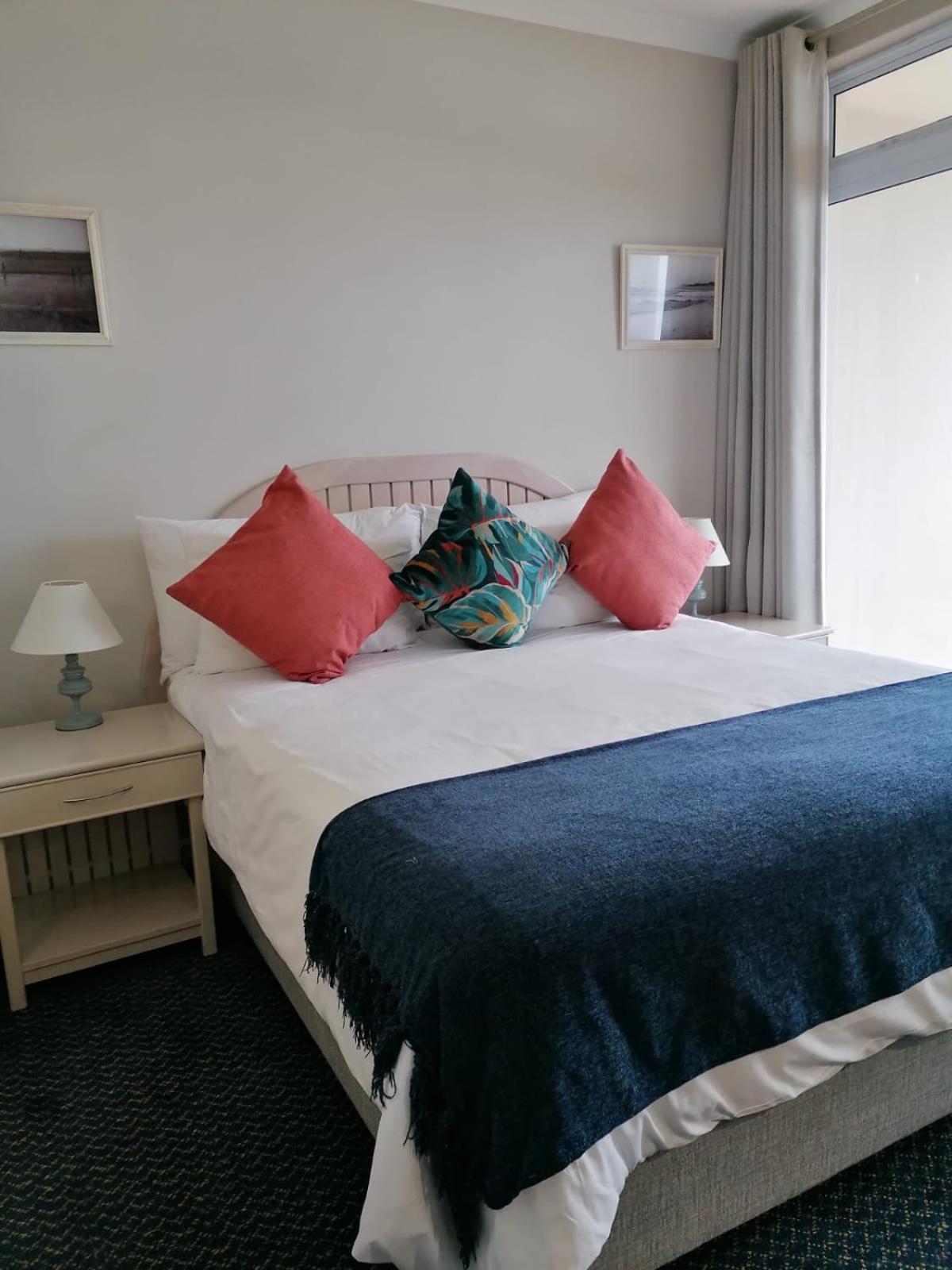Cape Town Beachfront Apartments At Leisure Bay Extérieur photo