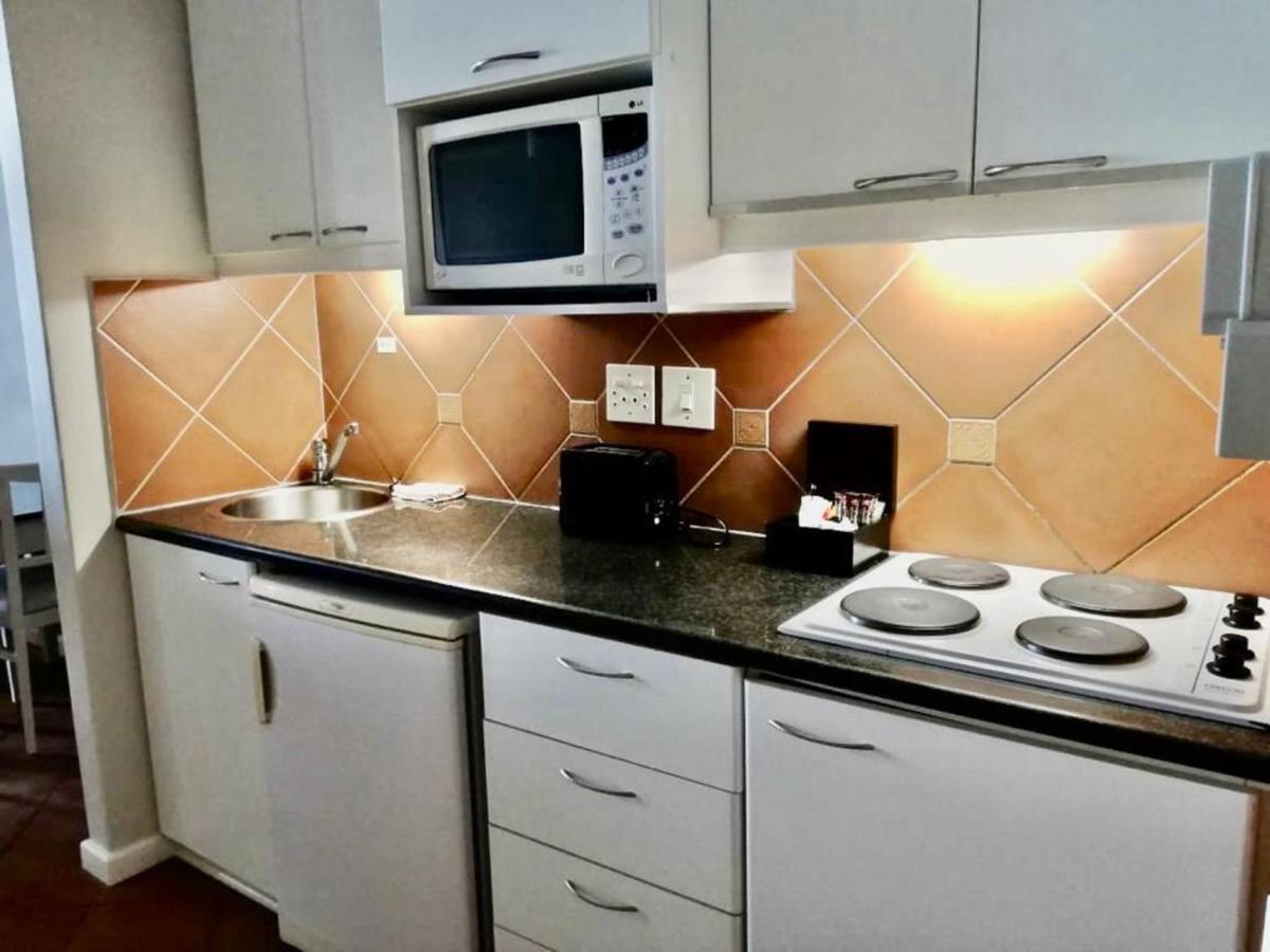 Cape Town Beachfront Apartments At Leisure Bay Extérieur photo